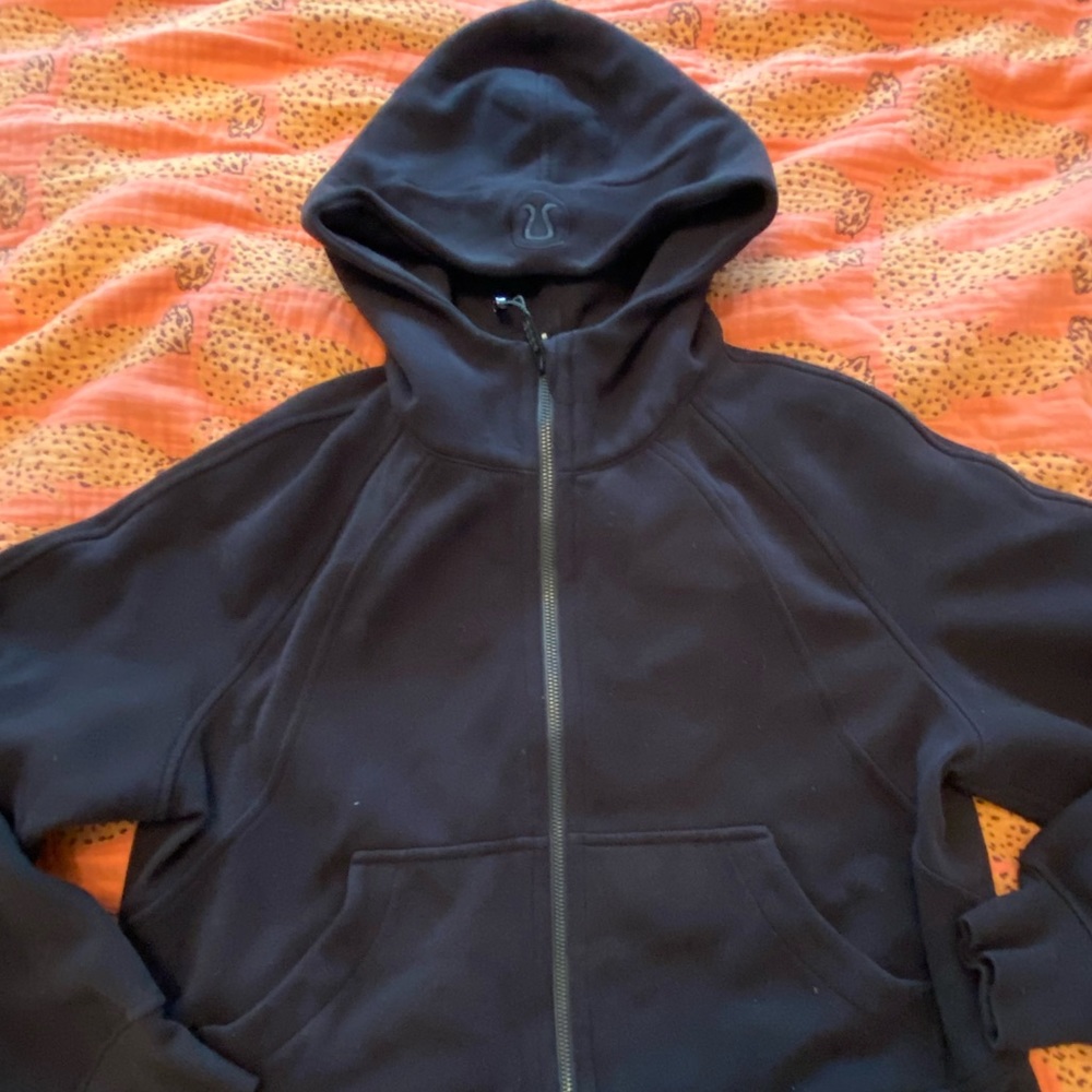 COPY - Lululemon Scuba Zip Up